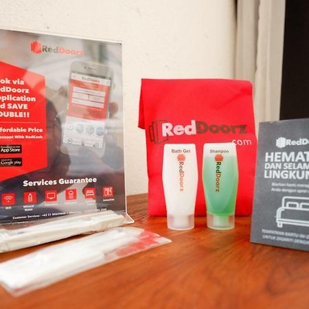 Reddoorz @ Jalan Raya Semat Canggu Hostel Bali Buitenkant foto